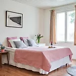 Guest House Porvoo بيت ضيافة
